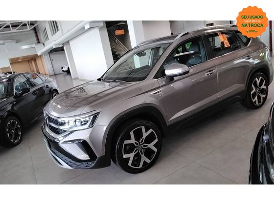 VOLKSWAGEN TAOS 1.4 250 TSI TOTAL FLEX HIGHLINE AUTOMÁTICO VOLKSWAGEN TAOS 1.4 250 TSI TOTAL FLEX HIGHLINE AUTOMÁTICO